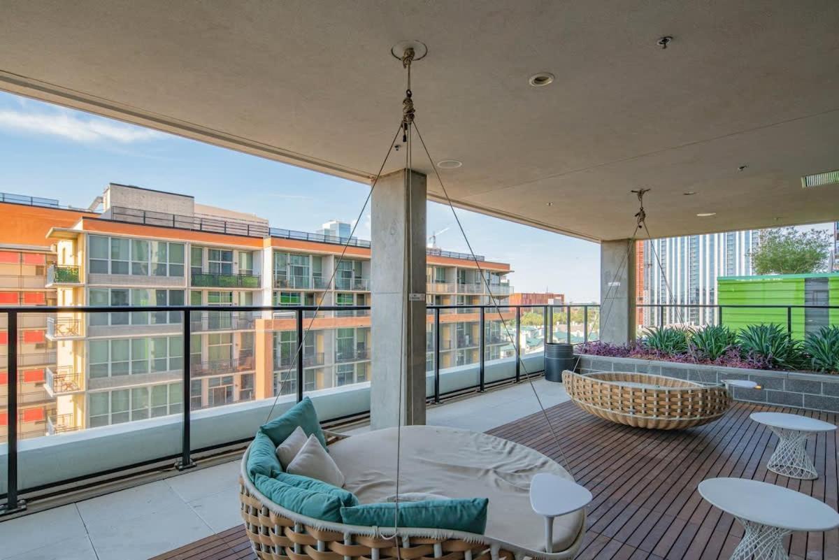 Detailed 2Bd, Highrise Dt, Pool, Gym, Parking, Sleeps 8 Apartment Phoenix Luaran gambar