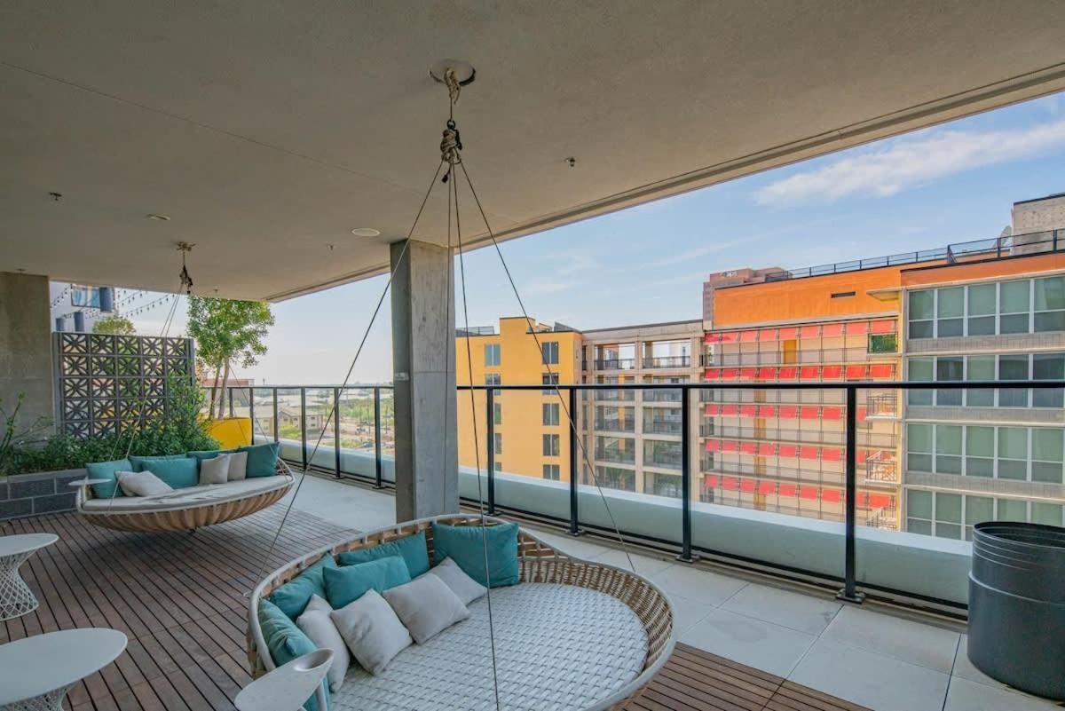 Detailed 2Bd, Highrise Dt, Pool, Gym, Parking, Sleeps 8 Apartment Phoenix Luaran gambar