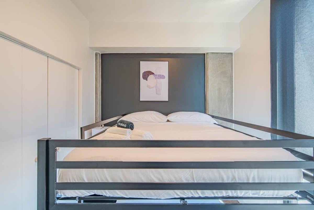 Detailed 2Bd, Highrise Dt, Pool, Gym, Parking, Sleeps 8 Apartment Phoenix Luaran gambar