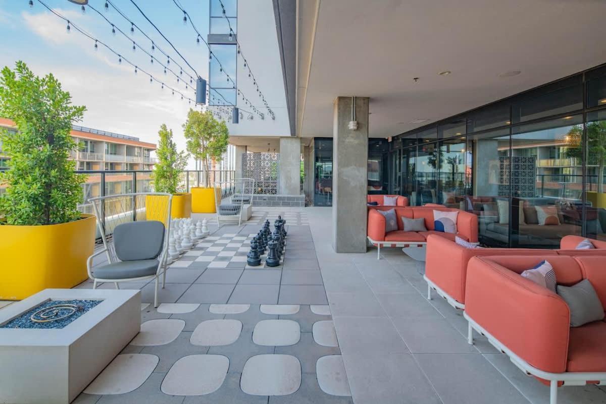 Detailed 2Bd, Highrise Dt, Pool, Gym, Parking, Sleeps 8 Apartment Phoenix Luaran gambar